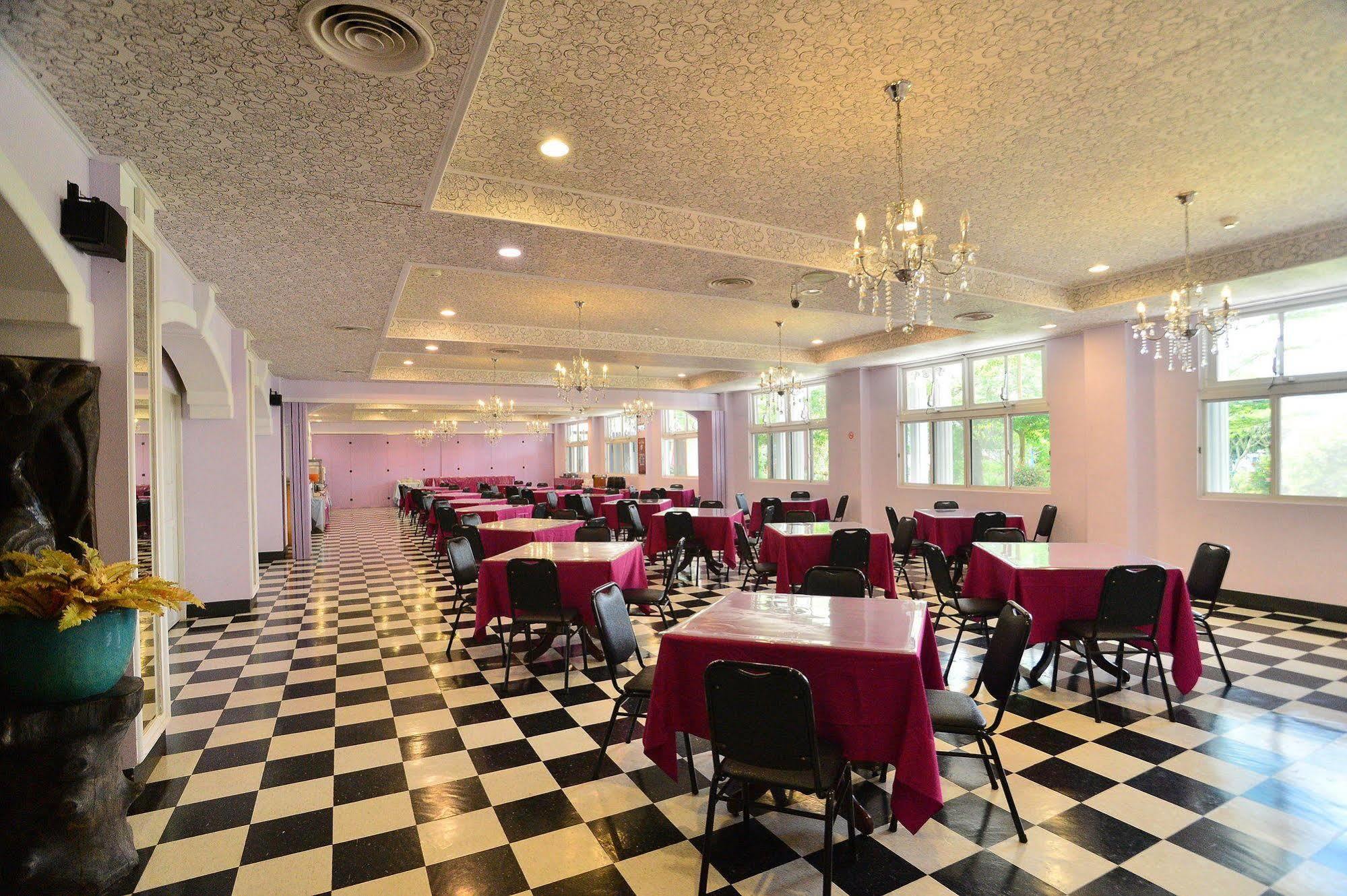 Jinhue Hotel Luye Extérieur photo